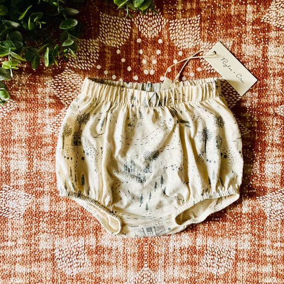 Rylee + Cru Baby Bloomers - Picture 1 of 3